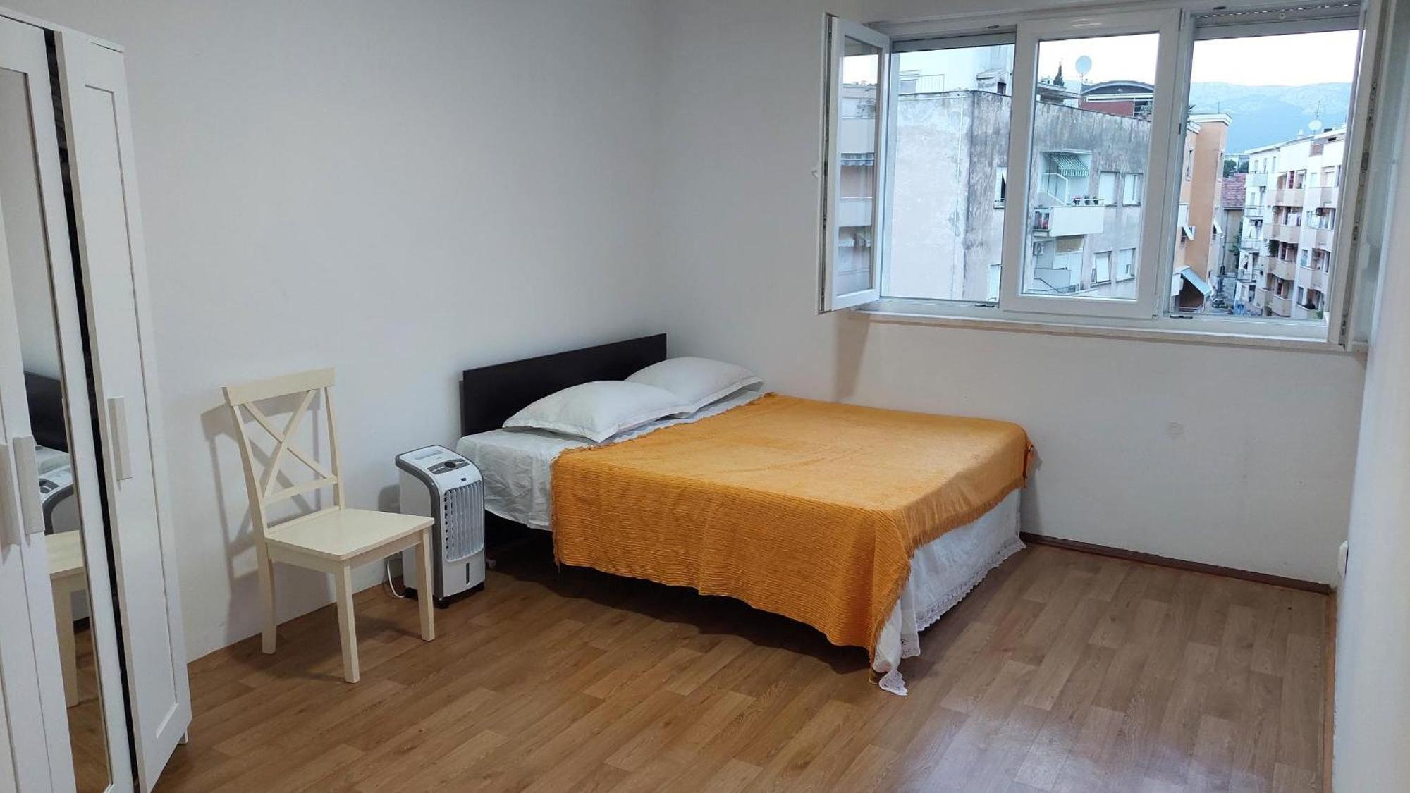 Room With Private Toilet And Terrace In City Center In Shared Apartment Split Buitenkant foto